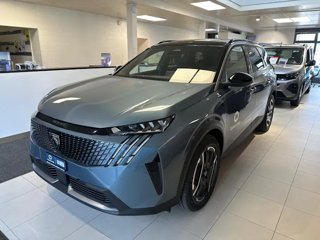 Peugeot 5008 1.6 PHEV 225 GT