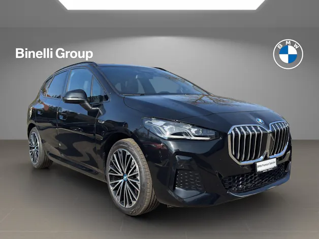 BMW 230e xDrive paddles Active Tourer