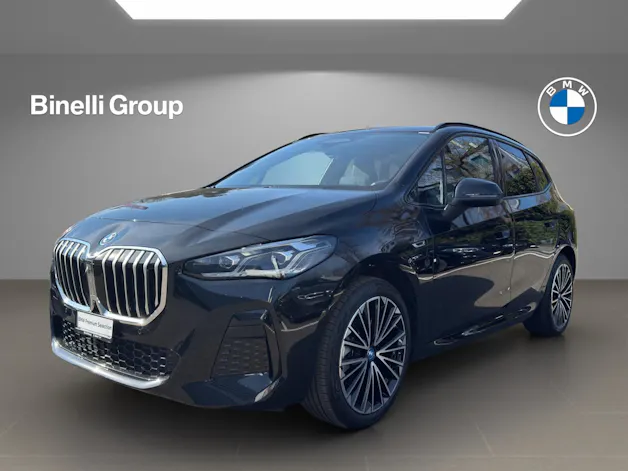 BMW 230e xDrive paddles Active Tourer