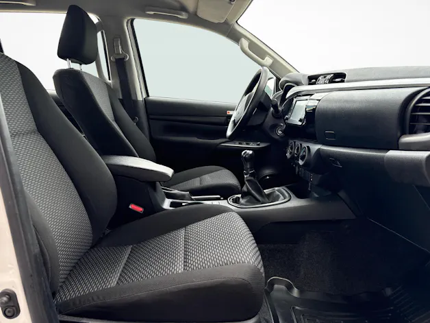 Toyota Hilux Double Cab.-Pick-up 2.4 D-4D 150 Comfort