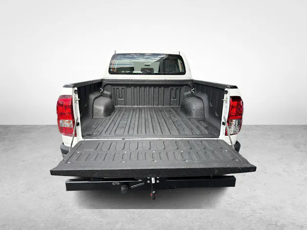 Toyota Hilux Double Cab.-Pick-up 2.4 D-4D 150 Comfort