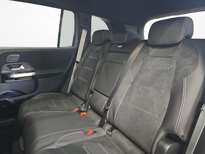 Fahrzeugbild MERCEDES-BENZ GLB 220