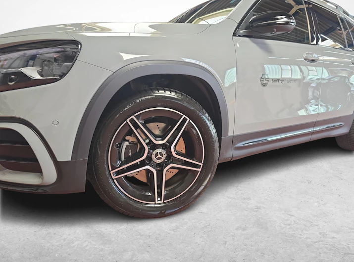 Fahrzeugbild MERCEDES-BENZ GLB 220