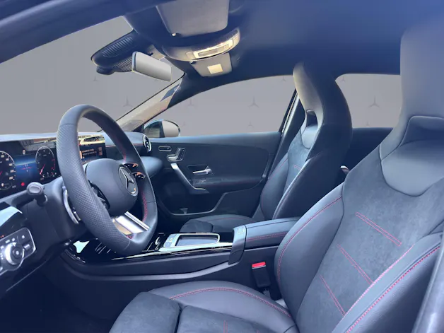Mercedes-Benz A 220 d AMG Line