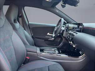 Mercedes-Benz A 220 d AMG Line