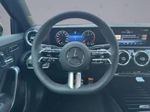 Mercedes-Benz A 220 d AMG Line