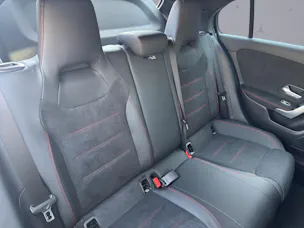 Mercedes-Benz A 220 d AMG Line