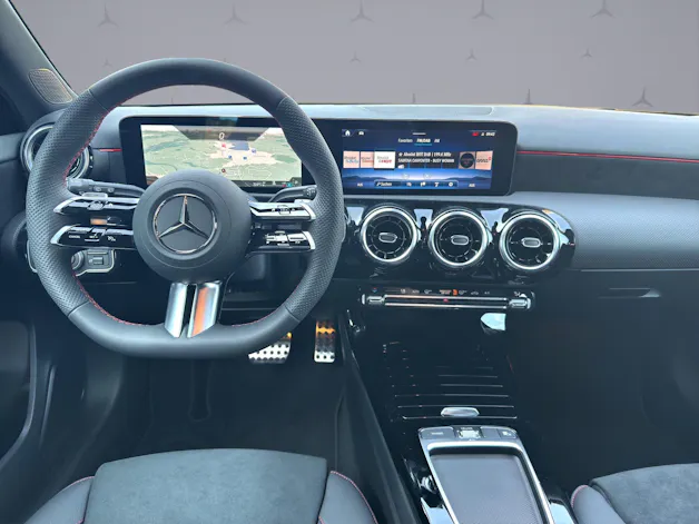 Mercedes-Benz A 220 d AMG Line