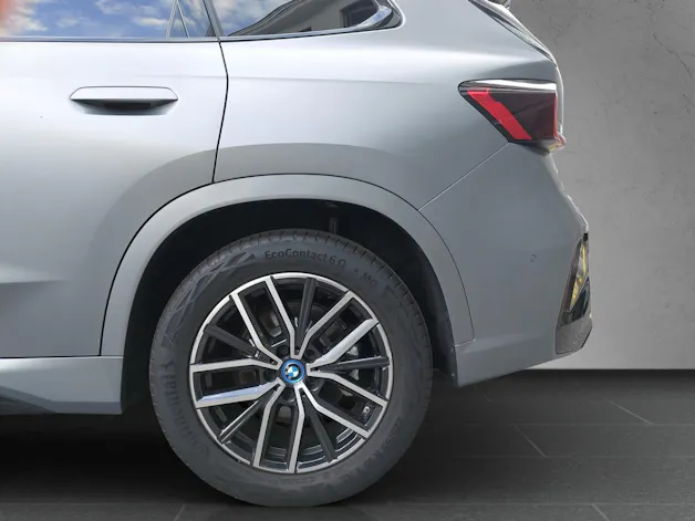 BMW iX1 30 xDrive
