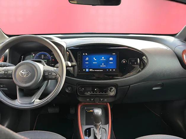 Toyota Aygo X 1.5 VVT-i HSD Trend