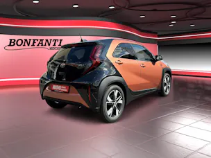 Toyota Aygo X 1.5 VVT-i HSD Trend