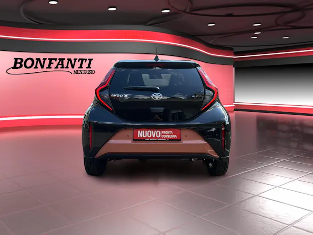 Toyota Aygo X 1.5 VVT-i HSD Trend