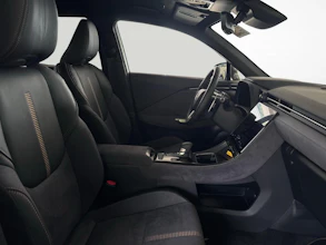 https://vehicle.imgix.net/4246825/ce7bf55f-b0b4-45d2-bbf7-7e04016a62aa.jpg