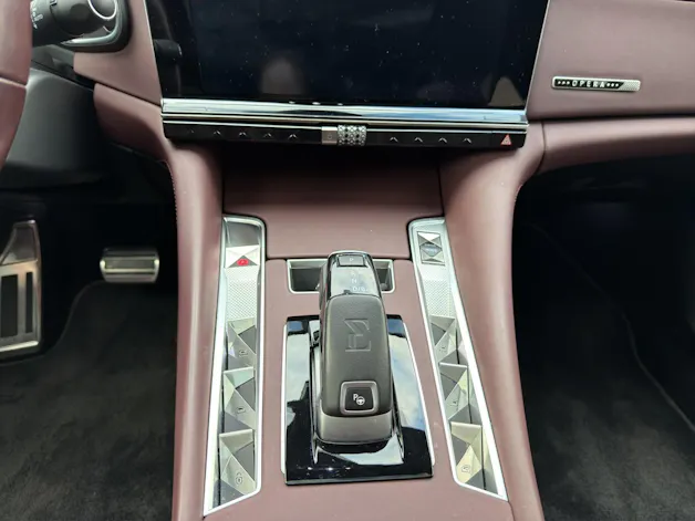 DS Automobiles 9 1.6 E-Tense Rivoli+ 4x4