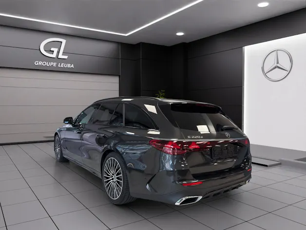 Mercedes-Benz E 220 d T 4Matic 9G-Tronic