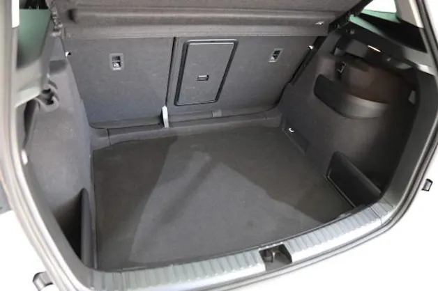 Škoda Karoq 1.5 TSI Select. DSG