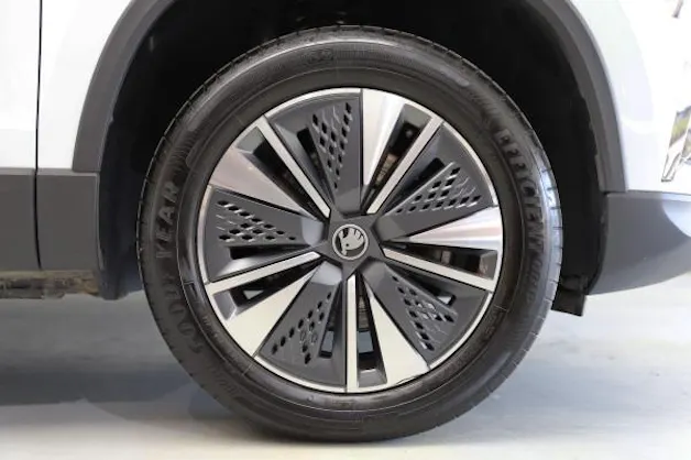 Škoda Karoq 1.5 TSI Select. DSG