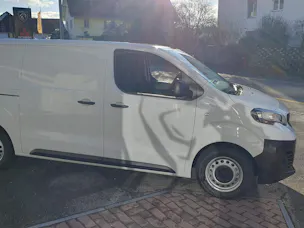 Peugeot e-Expert 50KWh Long Helvetia (431)