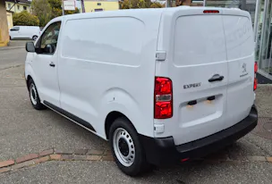 Peugeot e-Expert 50KWh Long Helvetia (431)