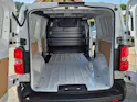 Peugeot e-Expert 50KWh Long Helvetia (431)