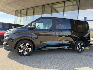 Ford Tourneo Bus 320 L1H1 Sport Automat