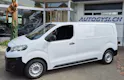 Peugeot e-Expert 50 KWh Standard Helvetia (437)