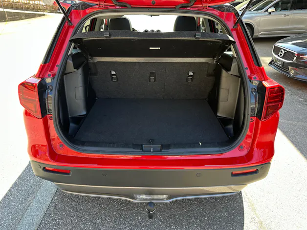 Suzuki Vitara 1.4T Compact + Hybrid
