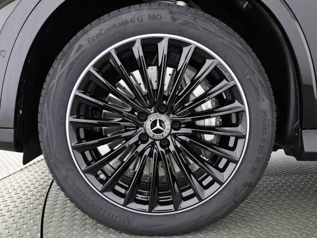 MERCEDES-BENZ GLC 300 d 4Matic 9G-Tronic