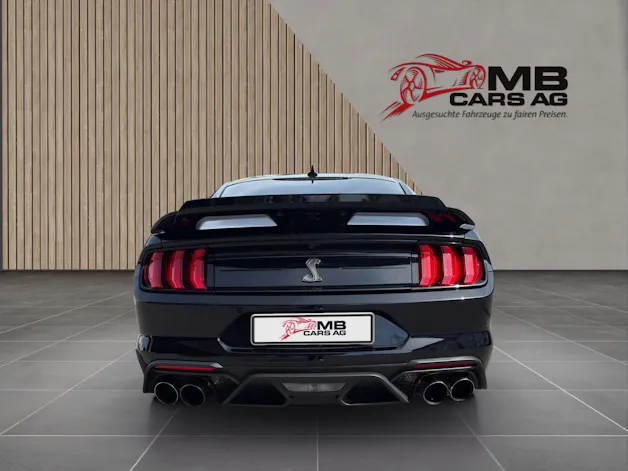 Ford Shelby GT500 Recaro