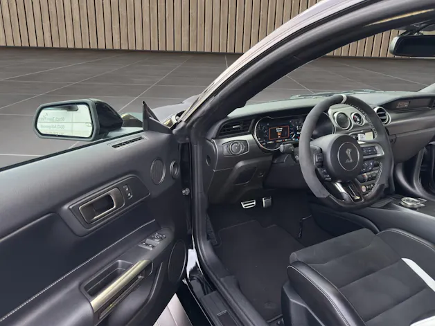 Ford Shelby GT500 Recaro