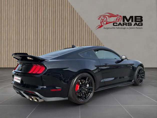 Ford Shelby GT500 Recaro