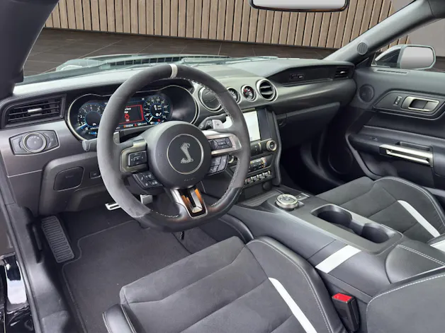 Ford Shelby GT500 Recaro