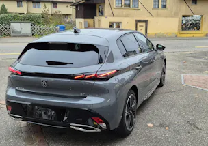 Peugeot 308 PHEV GT Helvetia (411)