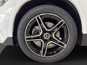 Mercedes-Benz GLA 220 4Matic 8G-DCT