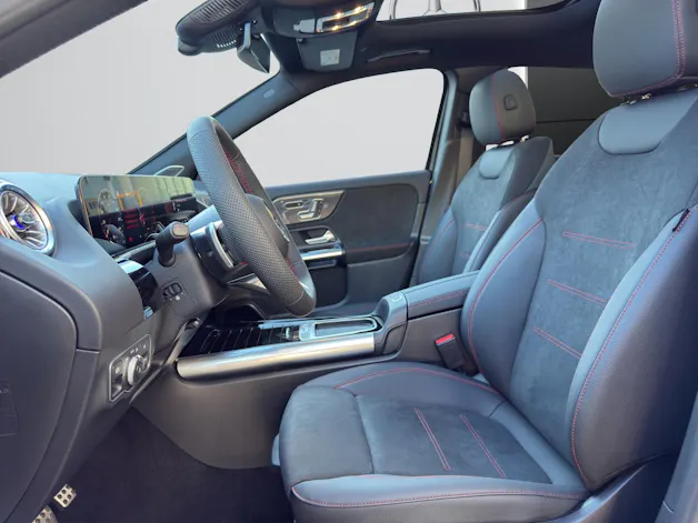 Mercedes-Benz GLA 200 7G-DCT