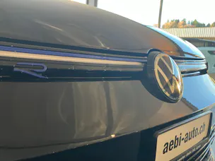 VW Golf 2.0 TSI R DSG 4Motion R 20 Years