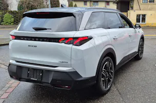 Peugeot 5008 4x4 GT Exclusive / Helvetia