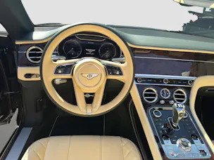 Bentley Continental GTC 4.0 V8 Mulliner