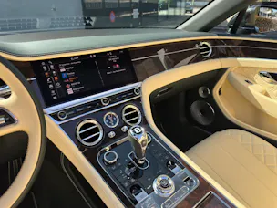 Bentley Continental GTC 4.0 V8 Mulliner