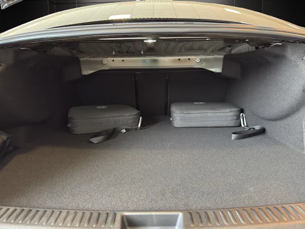 Mercedes-Benz E 400 e 4Matic 9G-Tronic