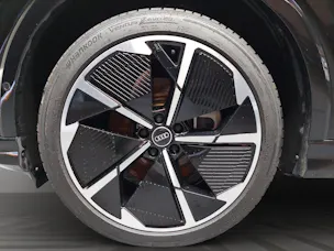 Audi Q4 e-tron 50 quattro