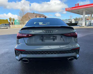 Audi RS3 Limousine 2.5 TSI quattro S-tronic