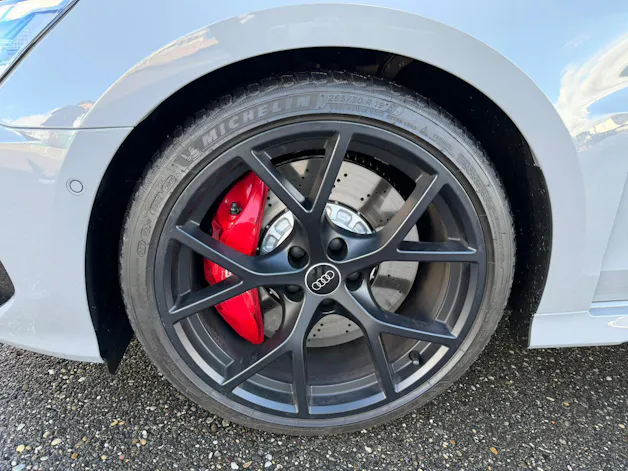 Audi RS3 Limousine 2.5 TSI quattro S-tronic