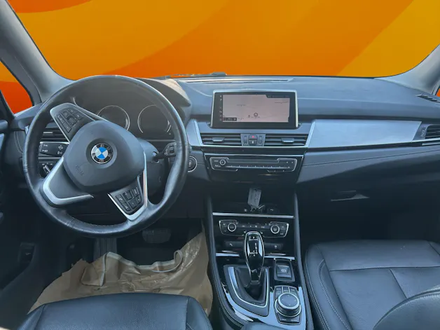 BMW 220i Gran Tourer DKG Luxury Line 7PLACES