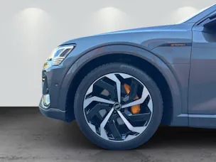 Audi e-tron 55 S Line Black Edition quattro