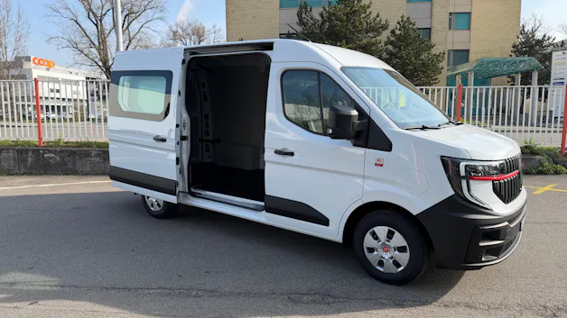 Renault E-Tech Master RedEdition L2H2