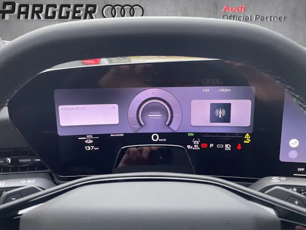 Audi A6 Avant e-tron quattro
