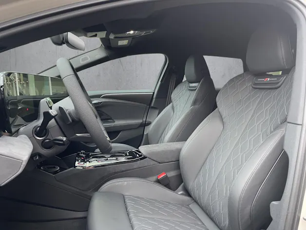 Audi A6 Avant e-tron quattro