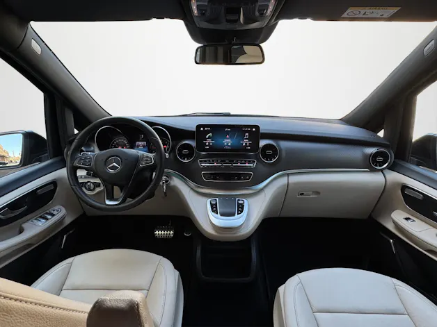 Mercedes-Benz V 300 d lang Avantgarde 4 Matic