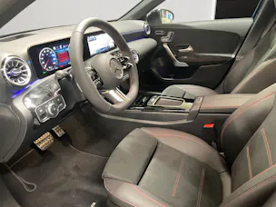 Mercedes-Benz A 220 4Matic 8G-DCT